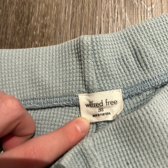 Aritzia Wilfred Free Waffle Knit Flare Pant - Picture 2 of 5